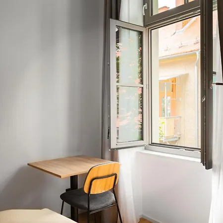 Limehome Trauttmansdorffgasse *