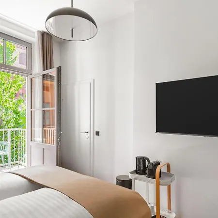 Limehome Trauttmansdorffgasse Daire *