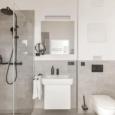 Limehome Trauttmansdorffgasse Apartamento *